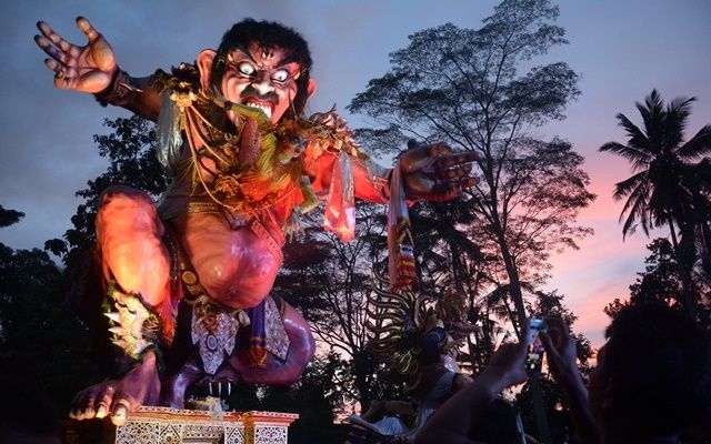 nyepi bali ogoh ogoh